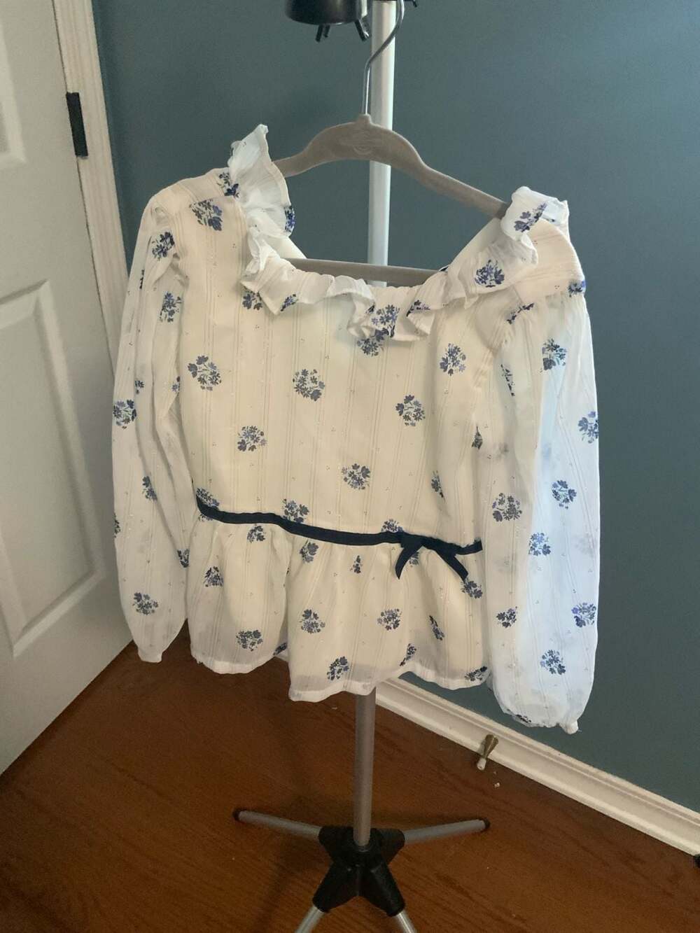 Janie And Jack Floral Ruffle Top Girls Size 4 White Blue